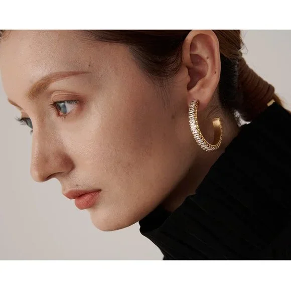 NEW 18K Gold Plated Baguette Diamond Round Hoop Earrings - Picture 8 of 9